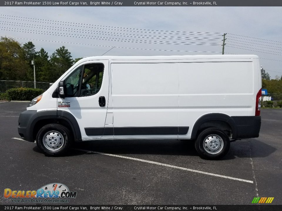 2017 Ram ProMaster 1500 Low Roof Cargo Van Bright White / Gray Photo #2