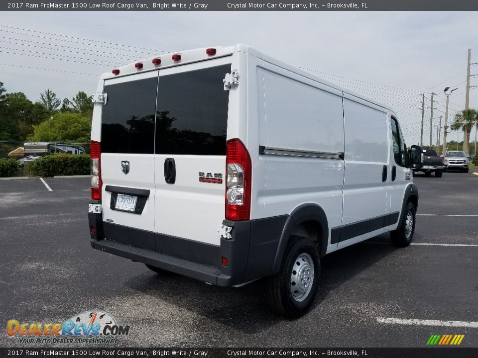 2017 Ram ProMaster 1500 Low Roof Cargo Van Bright White / Gray Photo #5