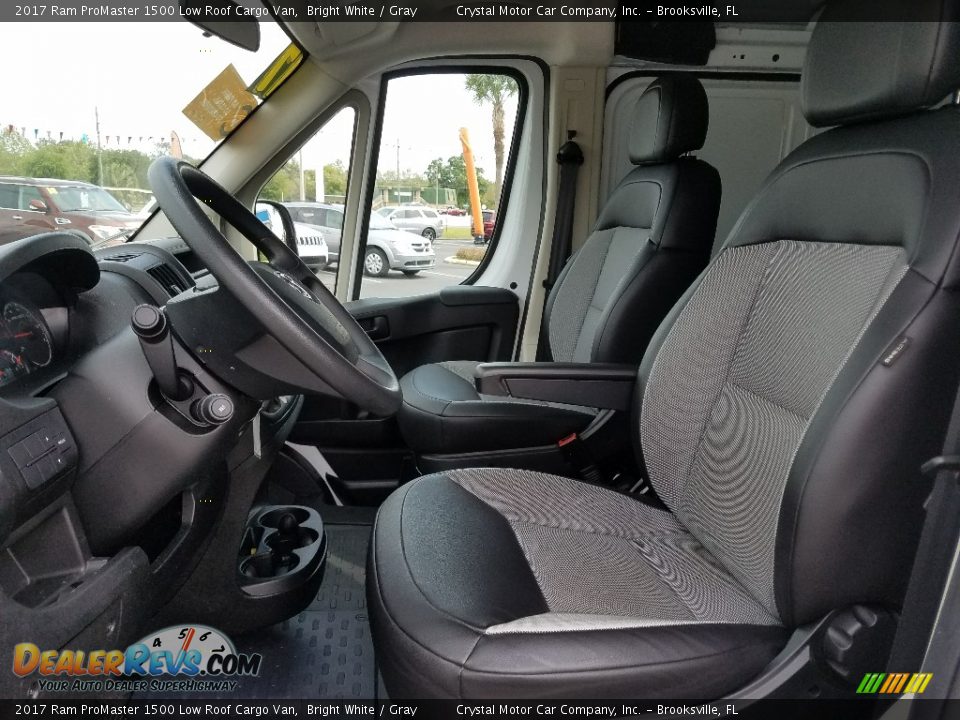 2017 Ram ProMaster 1500 Low Roof Cargo Van Bright White / Gray Photo #9