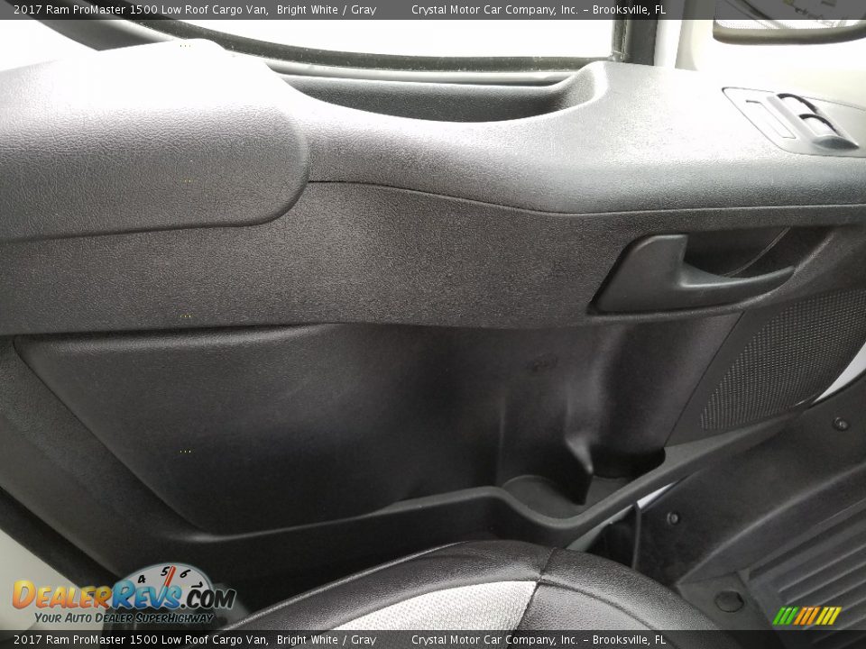 2017 Ram ProMaster 1500 Low Roof Cargo Van Bright White / Gray Photo #15
