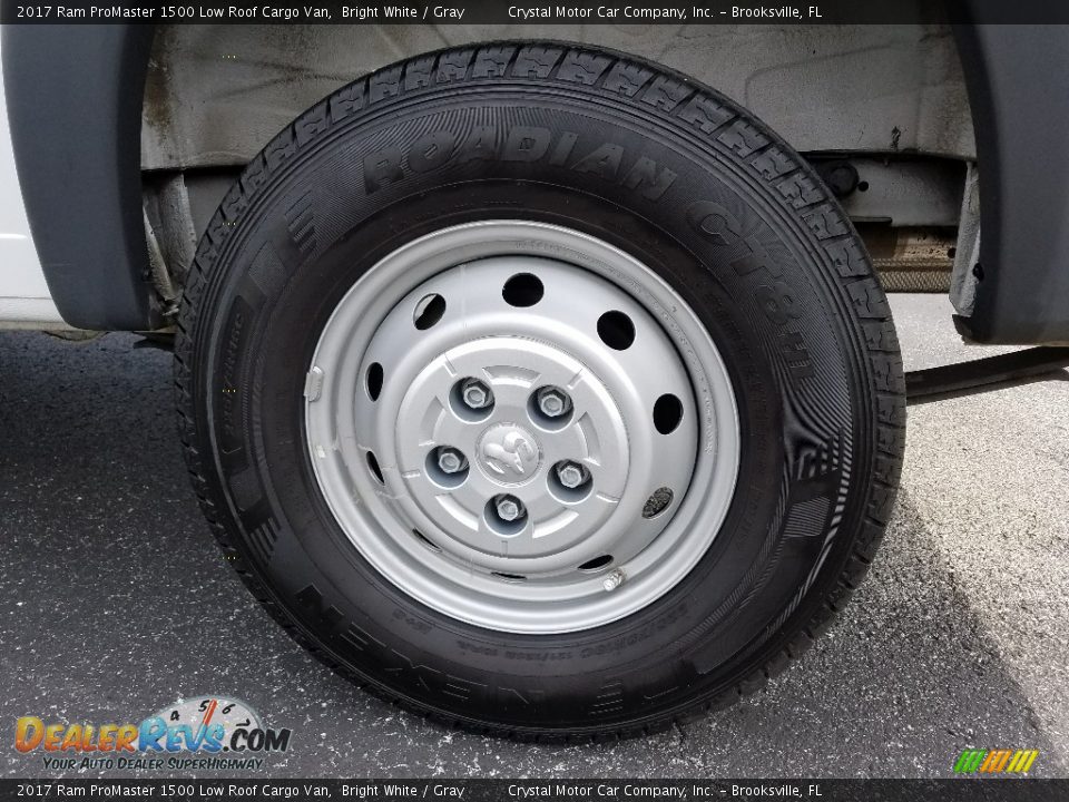 2017 Ram ProMaster 1500 Low Roof Cargo Van Bright White / Gray Photo #19