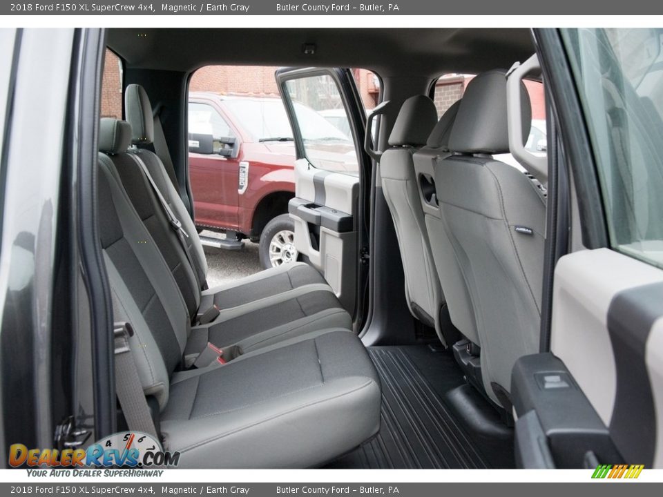 2018 Ford F150 XL SuperCrew 4x4 Magnetic / Earth Gray Photo #12