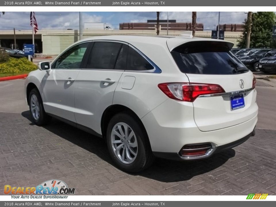 2018 Acura RDX AWD White Diamond Pearl / Parchment Photo #5