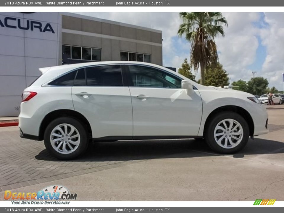 2018 Acura RDX AWD White Diamond Pearl / Parchment Photo #8