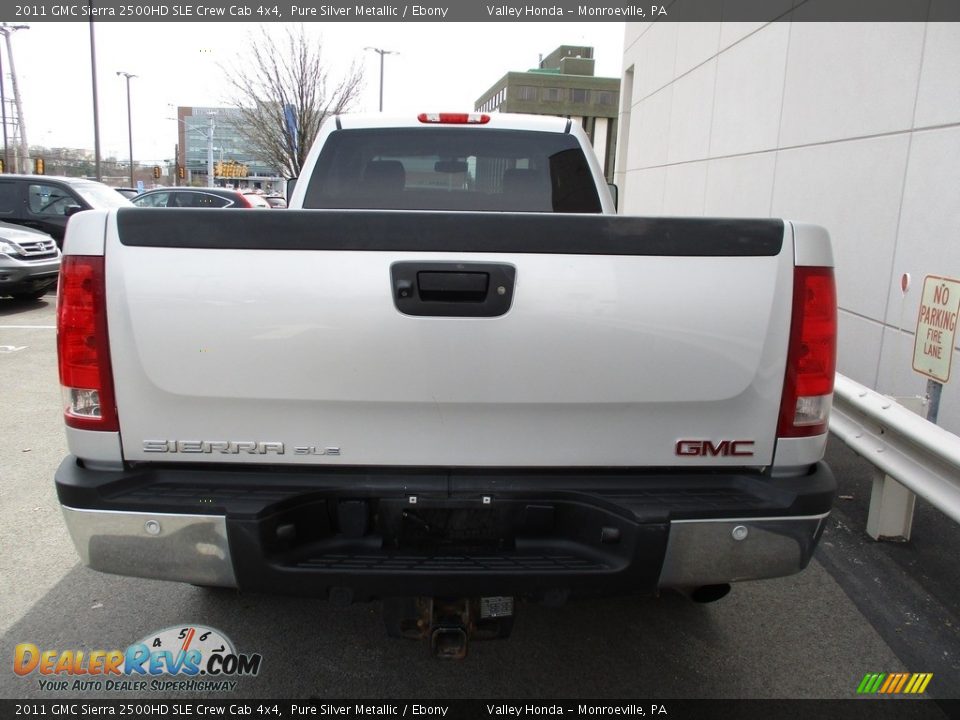 2011 GMC Sierra 2500HD SLE Crew Cab 4x4 Pure Silver Metallic / Ebony Photo #4