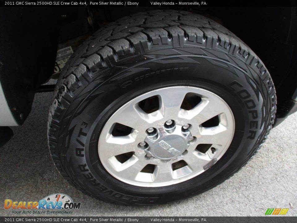 2011 GMC Sierra 2500HD SLE Crew Cab 4x4 Pure Silver Metallic / Ebony Photo #8