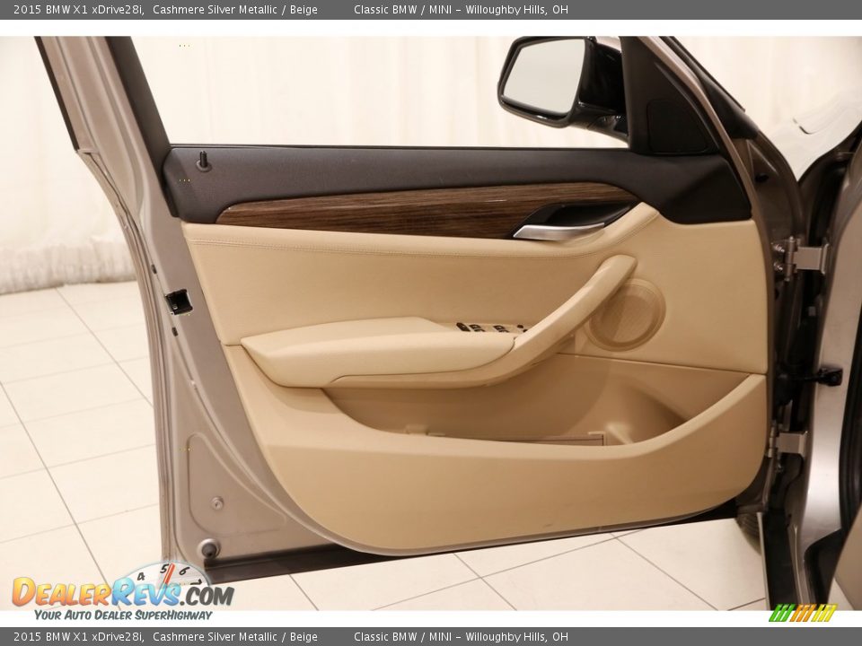 2015 BMW X1 xDrive28i Cashmere Silver Metallic / Beige Photo #4