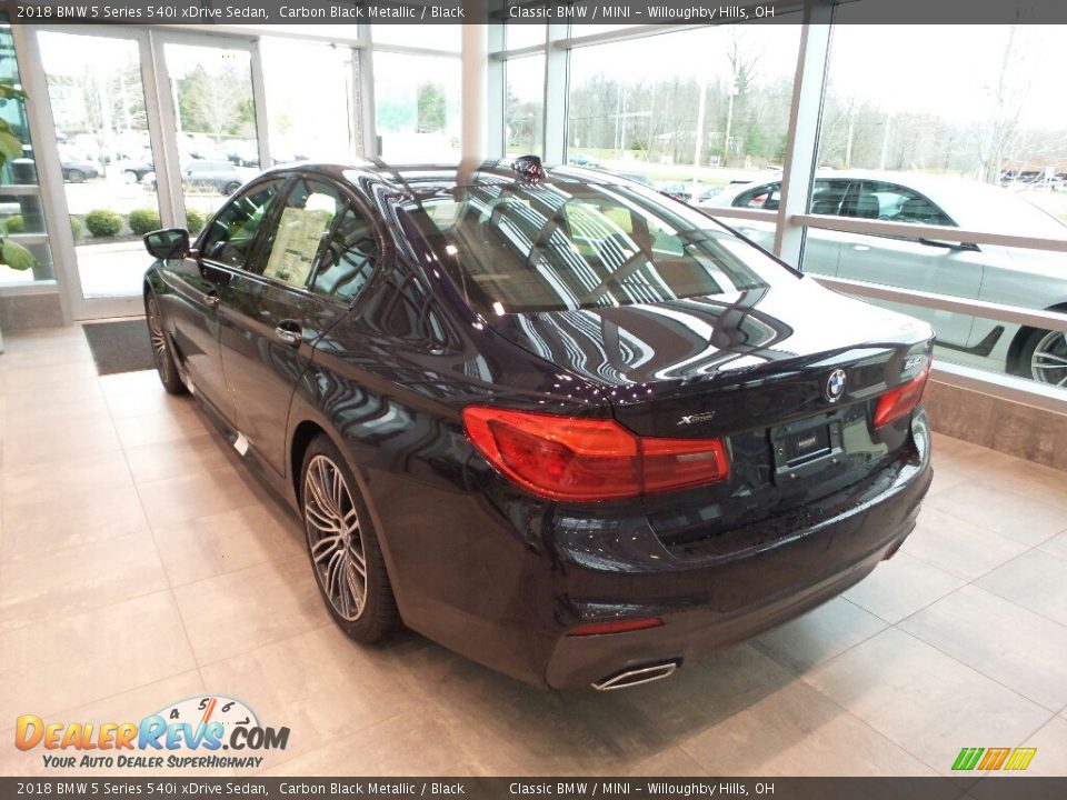 2018 BMW 5 Series 540i xDrive Sedan Carbon Black Metallic / Black Photo #2