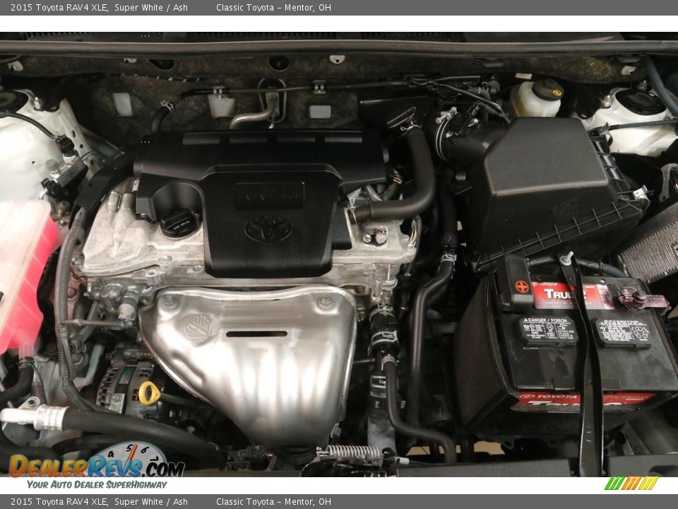 2015 Toyota RAV4 XLE Super White / Ash Photo #17
