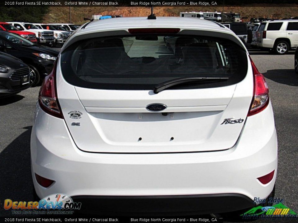 2018 Ford Fiesta SE Hatchback Oxford White / Charcoal Black Photo #4