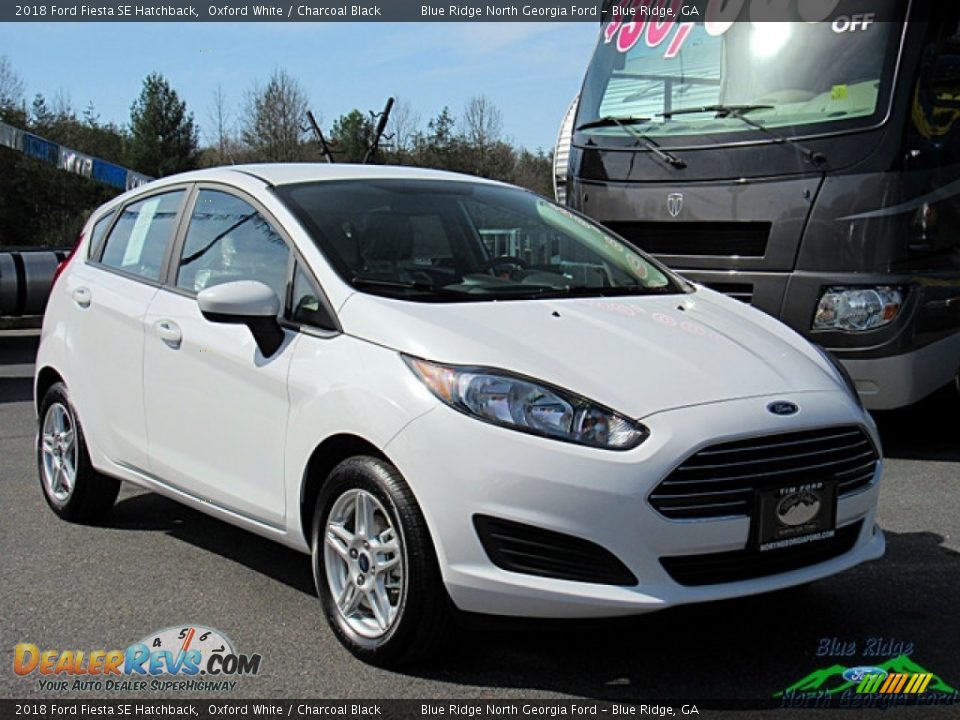 2018 Ford Fiesta SE Hatchback Oxford White / Charcoal Black Photo #7