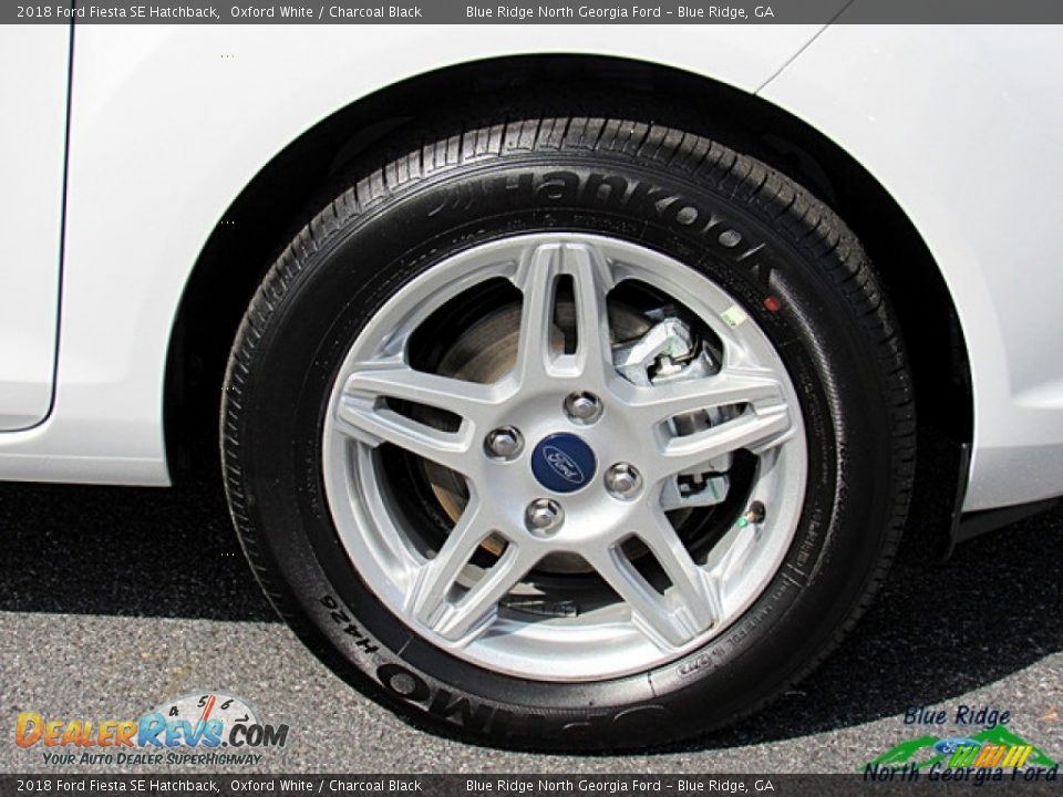 2018 Ford Fiesta SE Hatchback Oxford White / Charcoal Black Photo #9