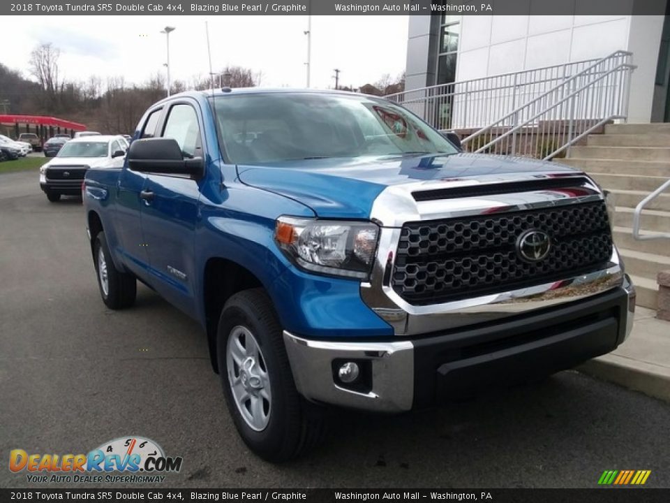 2018 Toyota Tundra SR5 Double Cab 4x4 Blazing Blue Pearl / Graphite Photo #1