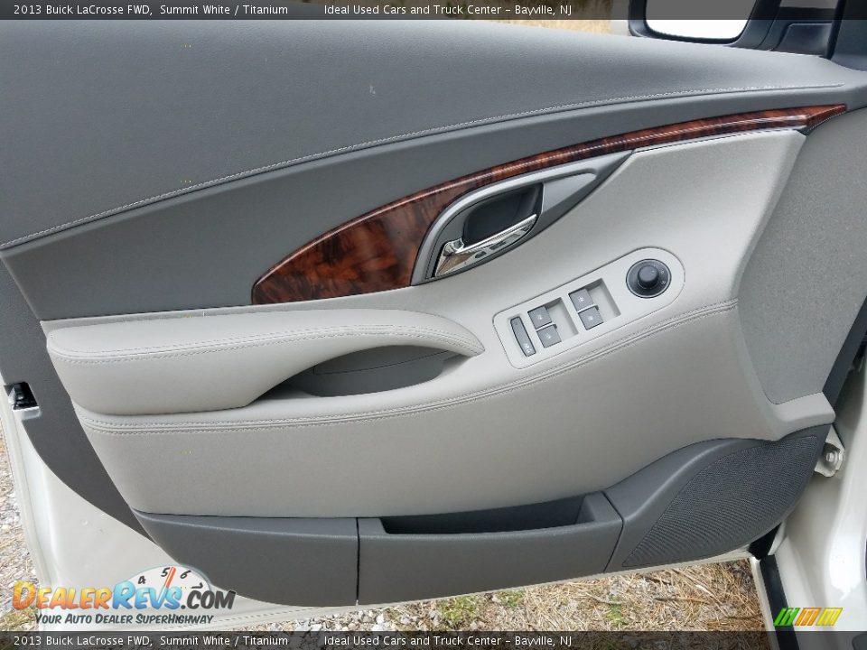 2013 Buick LaCrosse FWD Summit White / Titanium Photo #12