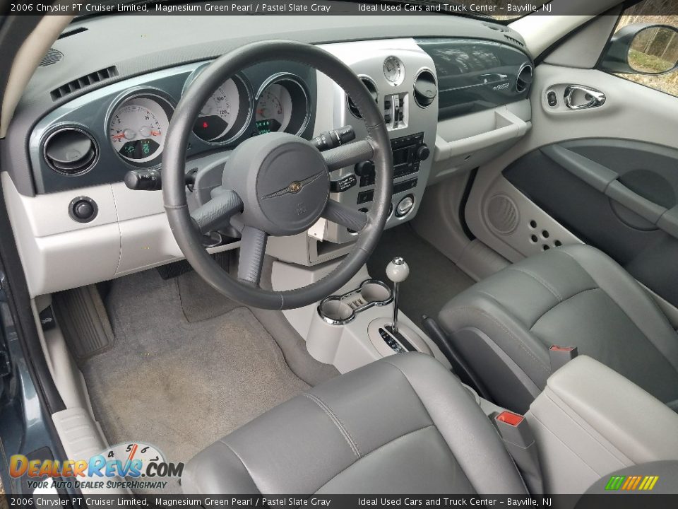 2006 Chrysler PT Cruiser Limited Magnesium Green Pearl / Pastel Slate Gray Photo #13