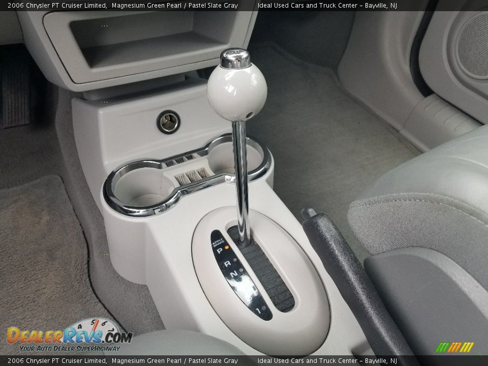 2006 Chrysler PT Cruiser Limited Magnesium Green Pearl / Pastel Slate Gray Photo #19