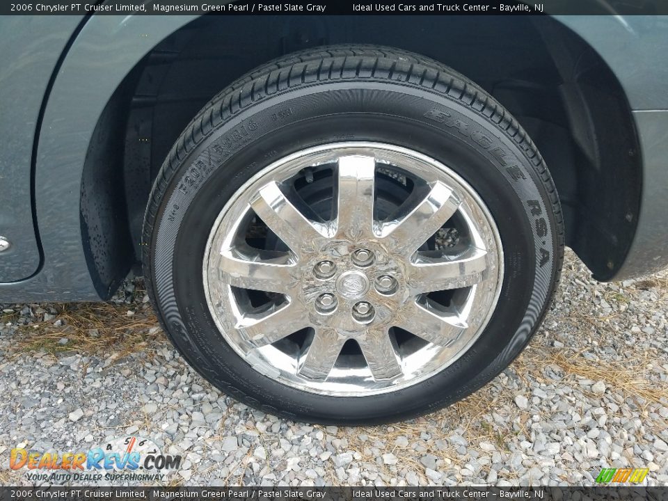 2006 Chrysler PT Cruiser Limited Magnesium Green Pearl / Pastel Slate Gray Photo #24