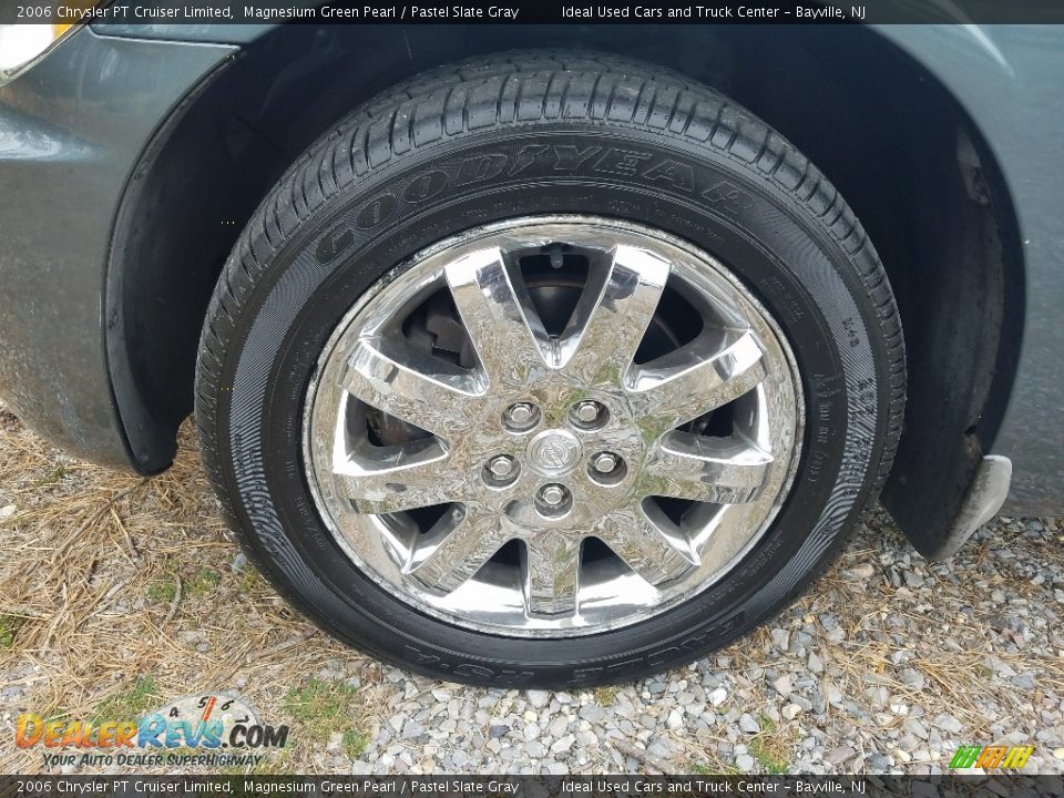 2006 Chrysler PT Cruiser Limited Magnesium Green Pearl / Pastel Slate Gray Photo #25