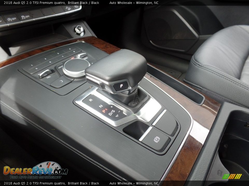 2018 Audi Q5 2.0 TFSI Premium quattro Shifter Photo #19