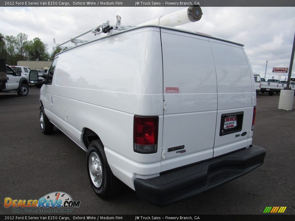 2012 Ford E Series Van E150 Cargo Oxford White / Medium Flint Photo #3