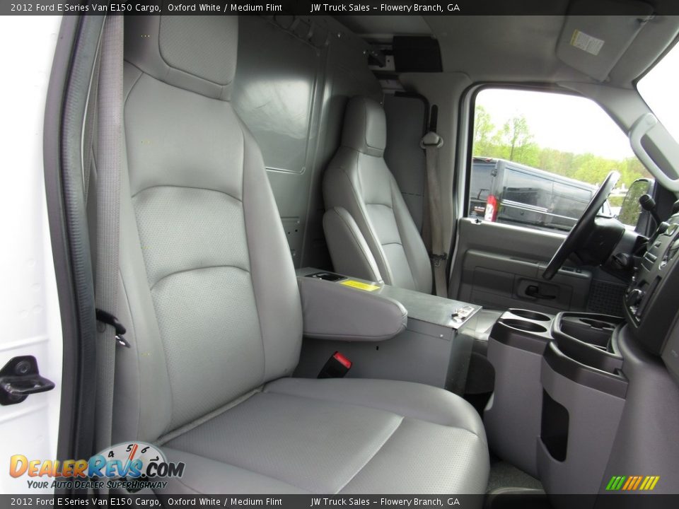 2012 Ford E Series Van E150 Cargo Oxford White / Medium Flint Photo #21