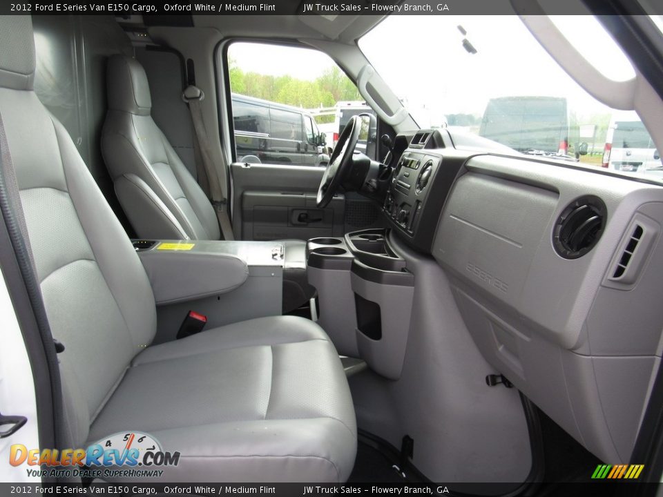 2012 Ford E Series Van E150 Cargo Oxford White / Medium Flint Photo #22