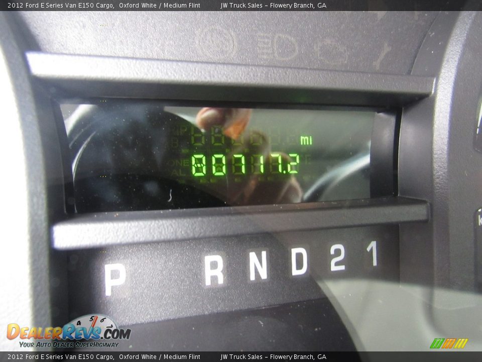 2012 Ford E Series Van E150 Cargo Oxford White / Medium Flint Photo #31