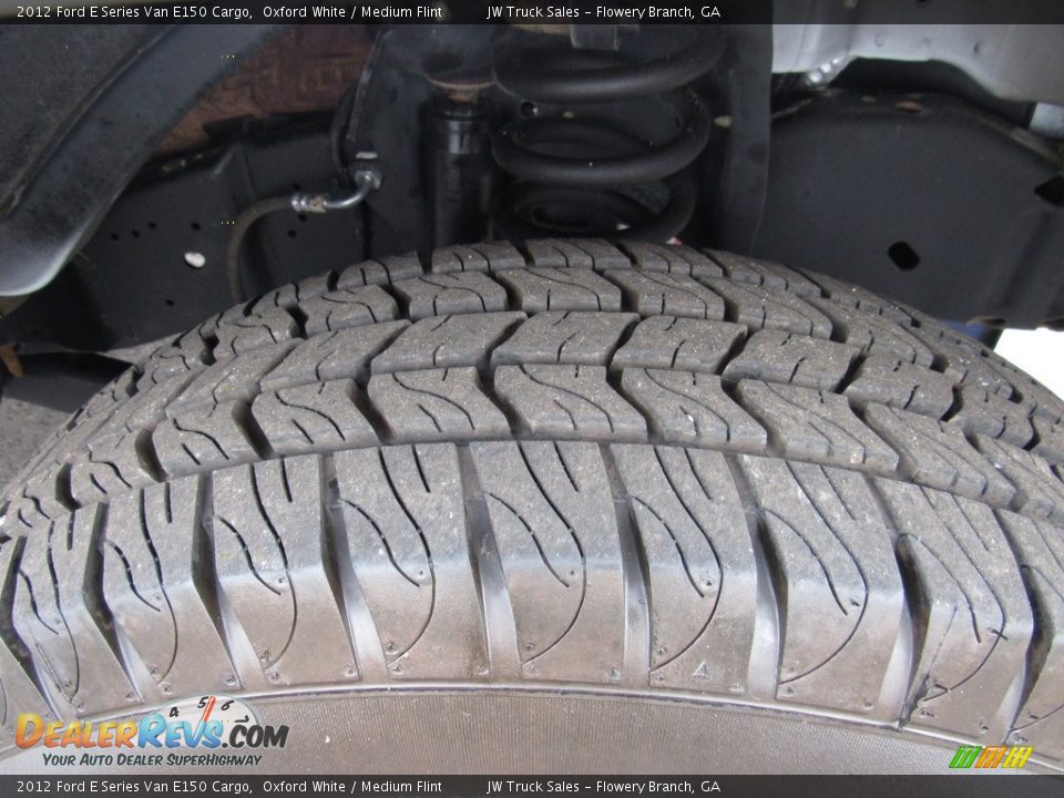 2012 Ford E Series Van E150 Cargo Oxford White / Medium Flint Photo #36