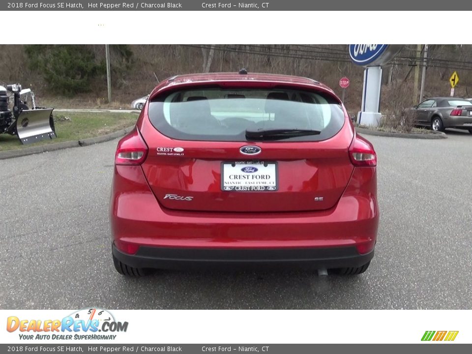 2018 Ford Focus SE Hatch Hot Pepper Red / Charcoal Black Photo #6