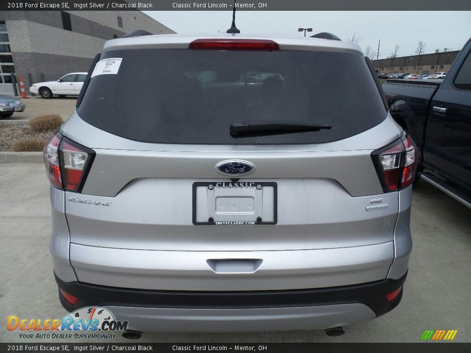 2018 Ford Escape SE Ingot Silver / Charcoal Black Photo #5