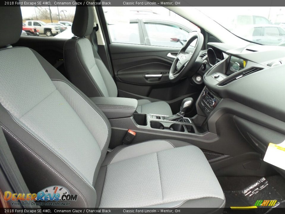 2018 Ford Escape SE 4WD Cinnamon Glaze / Charcoal Black Photo #6
