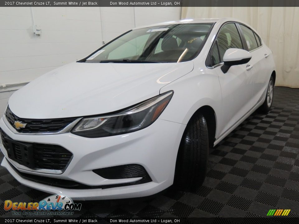 2017 Chevrolet Cruze LT Summit White / Jet Black Photo #7