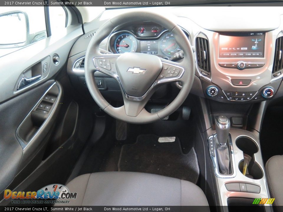 2017 Chevrolet Cruze LT Summit White / Jet Black Photo #12