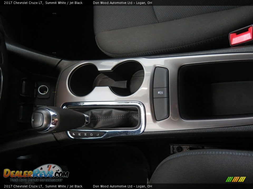 2017 Chevrolet Cruze LT Summit White / Jet Black Photo #19