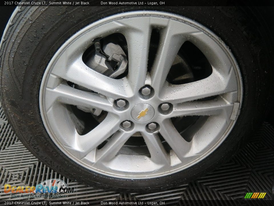 2017 Chevrolet Cruze LT Summit White / Jet Black Photo #25