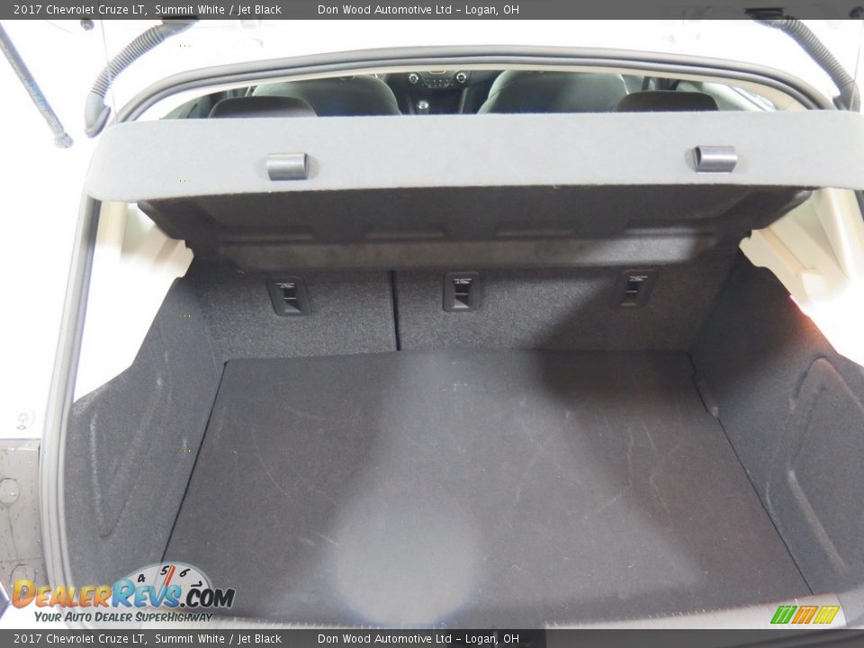 2017 Chevrolet Cruze LT Summit White / Jet Black Photo #27