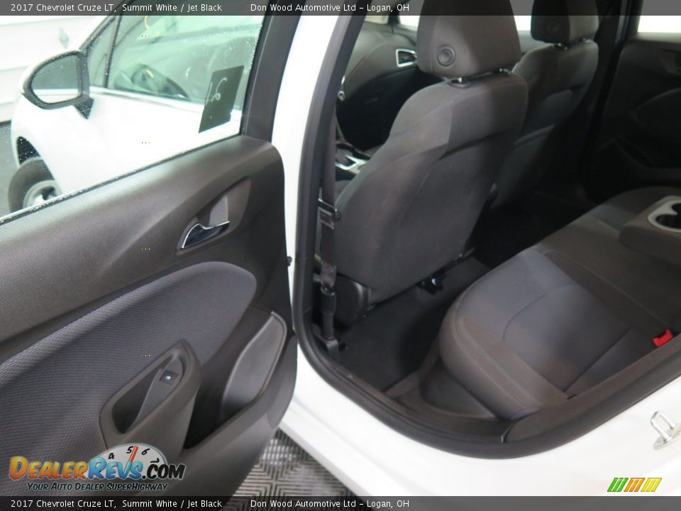 2017 Chevrolet Cruze LT Summit White / Jet Black Photo #30
