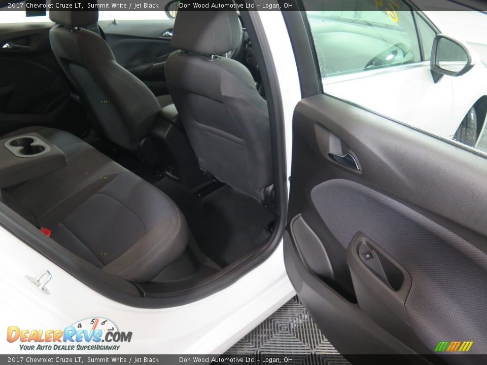 2017 Chevrolet Cruze LT Summit White / Jet Black Photo #31