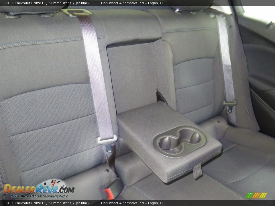 2017 Chevrolet Cruze LT Summit White / Jet Black Photo #33