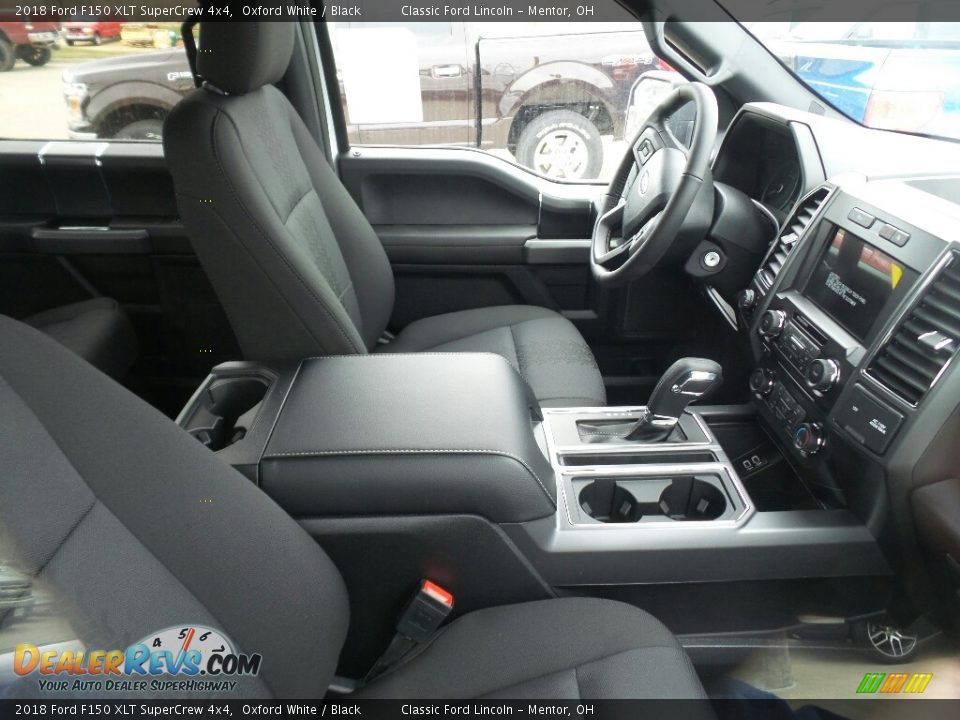 2018 Ford F150 XLT SuperCrew 4x4 Oxford White / Black Photo #5