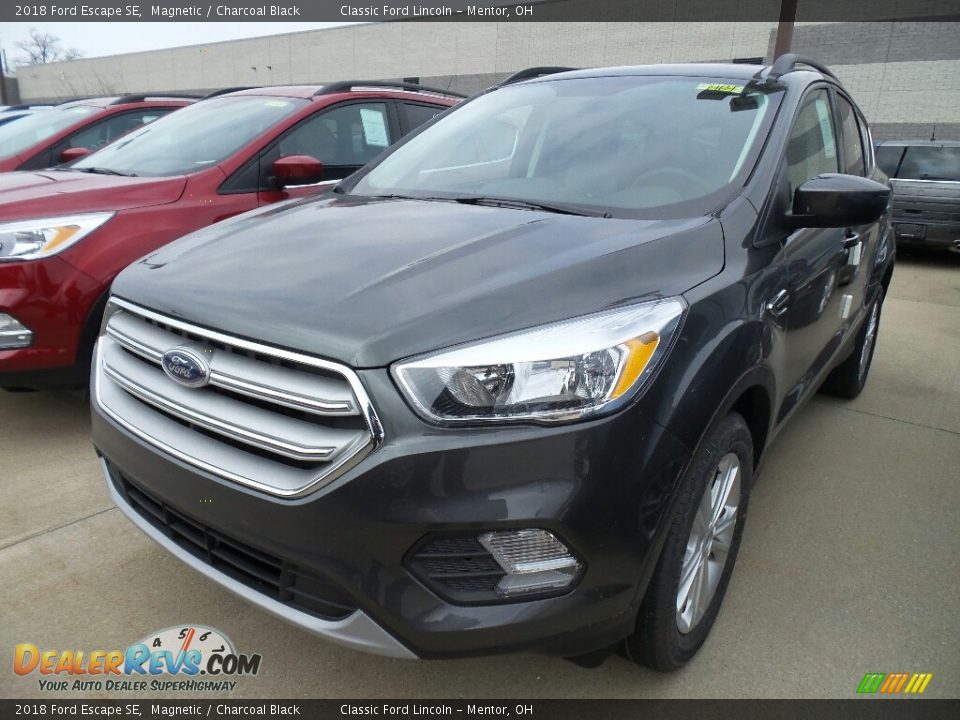 2018 Ford Escape SE Magnetic / Charcoal Black Photo #1
