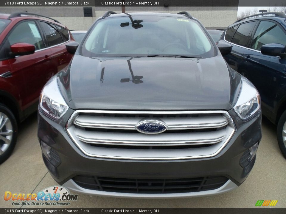 2018 Ford Escape SE Magnetic / Charcoal Black Photo #2