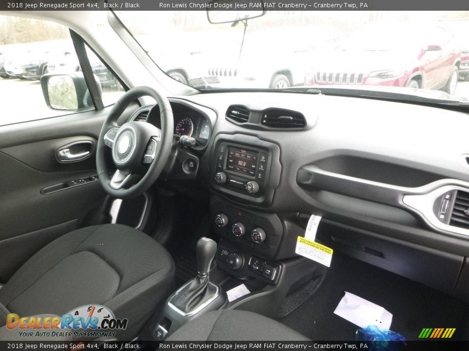 2018 Jeep Renegade Sport 4x4 Black / Black Photo #11