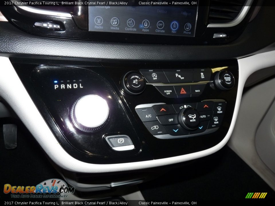 2017 Chrysler Pacifica Touring L Brilliant Black Crystal Pearl / Black/Alloy Photo #15