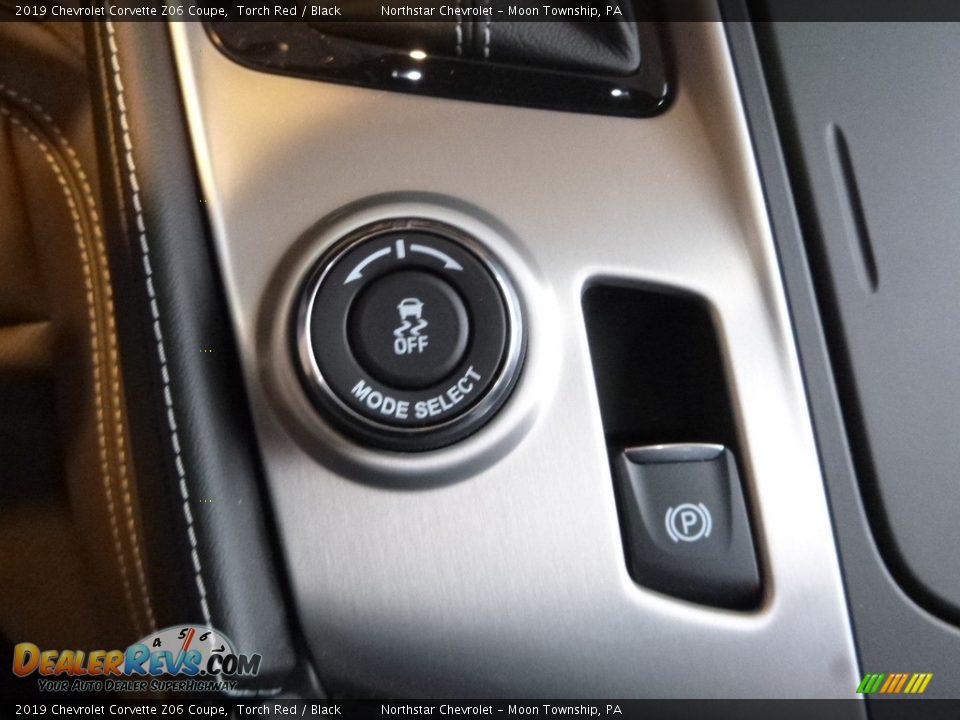 Controls of 2019 Chevrolet Corvette Z06 Coupe Photo #20