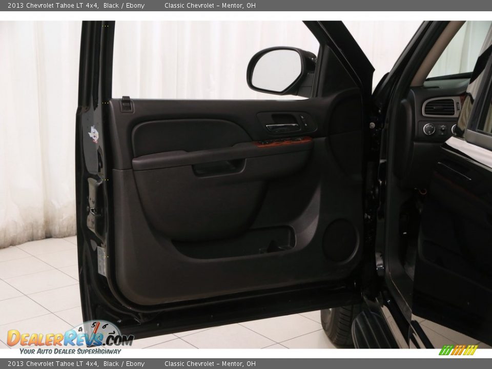 2013 Chevrolet Tahoe LT 4x4 Black / Ebony Photo #4
