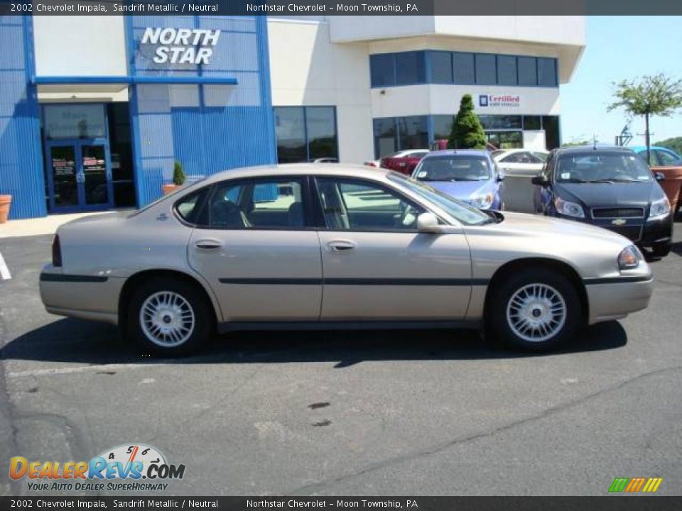 2002 Chevrolet Impala Sandrift Metallic / Neutral Photo #2