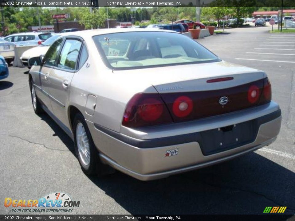 2002 Chevrolet Impala Sandrift Metallic / Neutral Photo #5