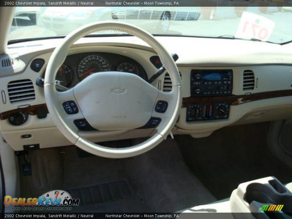 2002 Chevrolet Impala Sandrift Metallic / Neutral Photo #12