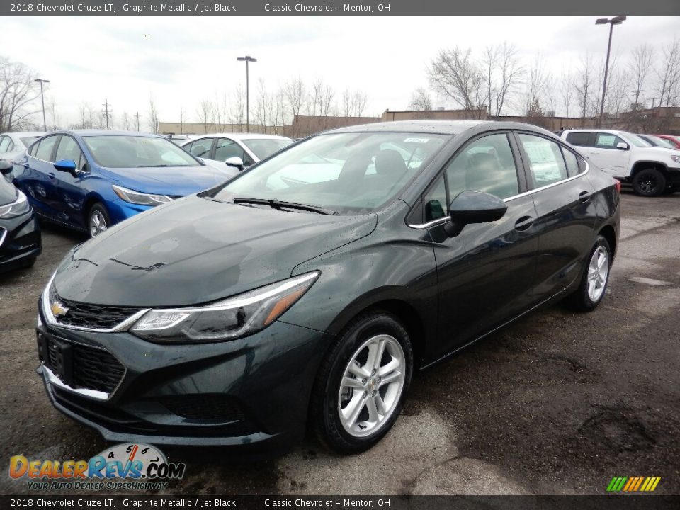 2018 Chevrolet Cruze LT Graphite Metallic / Jet Black Photo #1